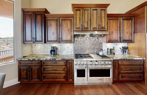 Fountain Hills House | Private Home in Scottsdale/Fountain Hills, AZ. Movie Theater, Pool, Hot Tub, Pool Table, Casita