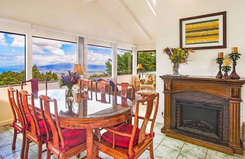 Kula Cottage | Private Home with Pool & Fruit Trees, on the Way to Haleakala National Park!