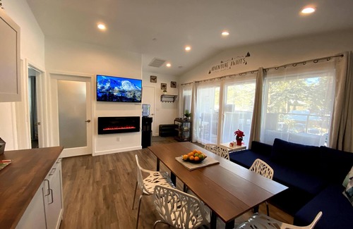 Tahoe Paradise House | Private hot tub and large balcony/close to ski