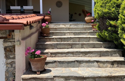 Ormos Panagias Villa | Private house and garden, spacious with sea view