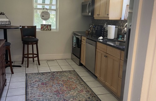 Drayton House | Private House on a Hill with flexible check in and check outs.