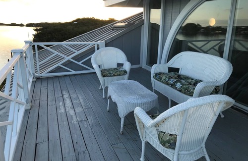 Lubbers Quarters Cay House | Private Island Paradise