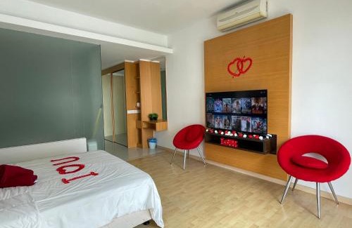 Taman Kobena Apartment | Private Jacuzzi Staycation at KL City 152