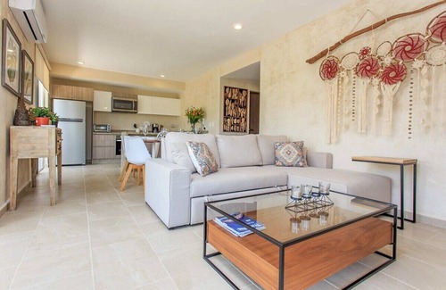 Zama Condo | Private Jungle Hideaway, Rooftop Spa, Poolside
