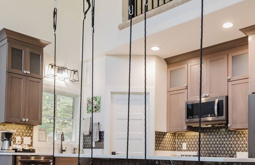 West Baden Springs Cabin | Private Lakehouse getaway with all modern comforts.
