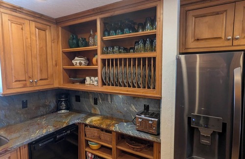 Tahoma Cabin | Private Lake-view Cabin with Space for Everyone, recently remodeled with 2 decks