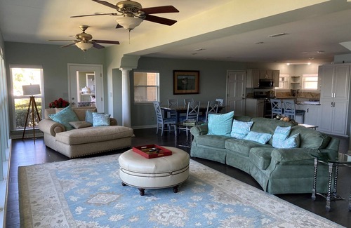 Marianna House | Private Lakefront Home on Compass Lake! Private Dock! Quiet Family Escape