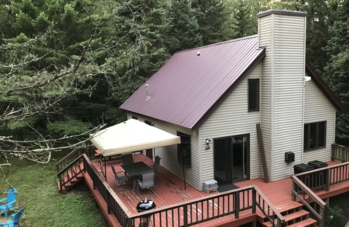 White Lake House | Private location near Boulder Lake. Direct access to Snowmobile and ATV trails