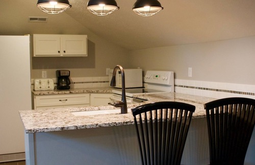 Ashland Apartment | Private loft on charming acreage between Omaha and Lincoln w/animal sanctuary.