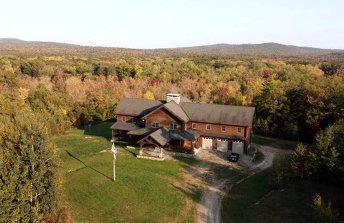Brownfield Cabin | Private Luxury Cabin Deep in Nature. 175 Acres. Near Fryeburg, Bridgeton, Conway