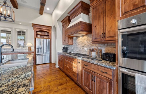 Colorado Springs House | Private Luxury Lodge in Colorado Forest