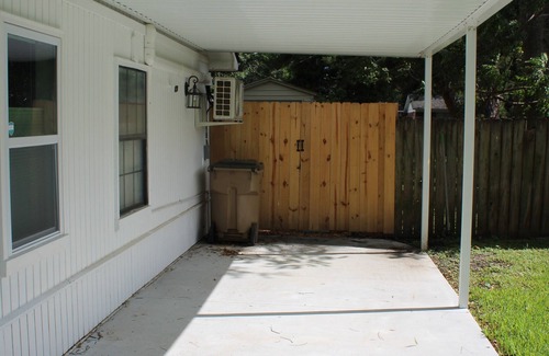 Pooler Apartment | Private Master Suite - 1 Bed 1 Bath 1 Futon 1 Kitchen