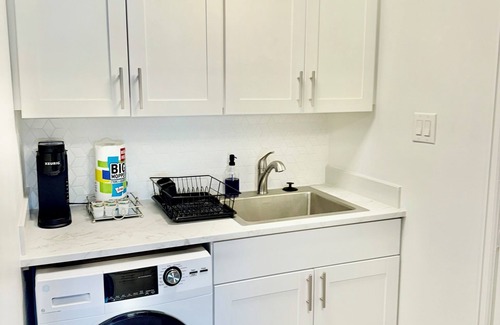 Aurora Apartment | Private Mother-in-Law Suite in Aurora Hills Near Denver, UCHealthAnschutz & DEN