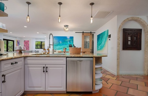Naples Villa | Private Naples Villa: Tennis, Pickleball, Pool, Near Beach & 5th Ave, Sleeps 10