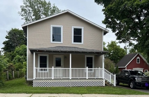 Winooski House | Private New House | Food + Bars + Downtown