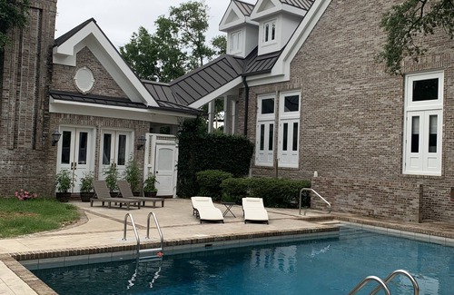 Biloxi House | Private oasis, fully furnished, ready to move in. Luxury finishes. 6beds 7baths