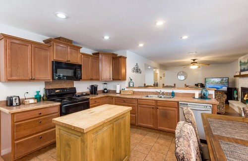 Las Cruces House | Private Oasis Near Old Mesilla - Home with an In-Ground Pool!