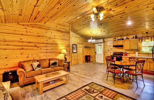 Harriet Cabin | Private Oasis! Unwind and relax close to the Buffalo River! Hike/Swim/Canoe/Fish