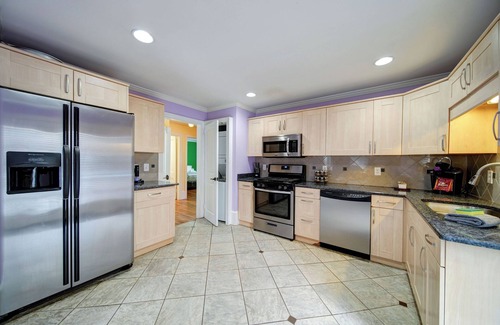 Wilmore House | Private Oasis. Uptown. Pool. Hot Tub. Fire pit. Fenced in Yard