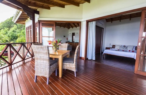Port Glaud Villa | Private Ocean View Villa 5