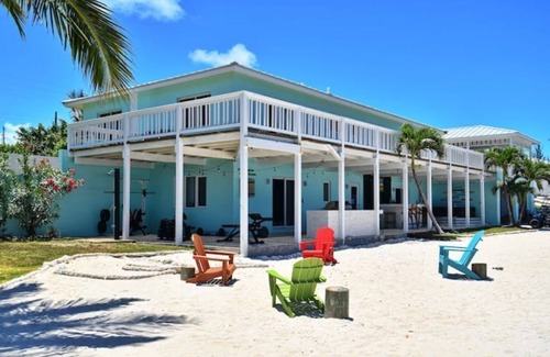 Lubbers Quarters Cay House | Private Oceanfront, beach, dock and Hottub