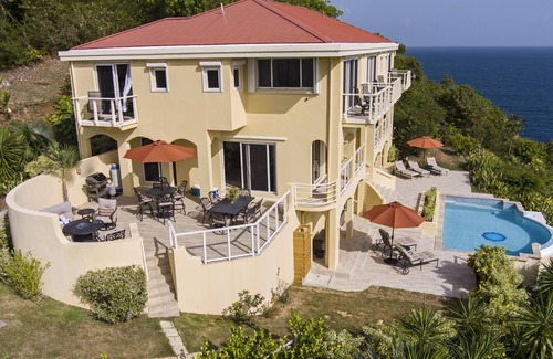 Estate Little Saint Thomas Villa | Private oceanfront villa with gorgeous sunsets!