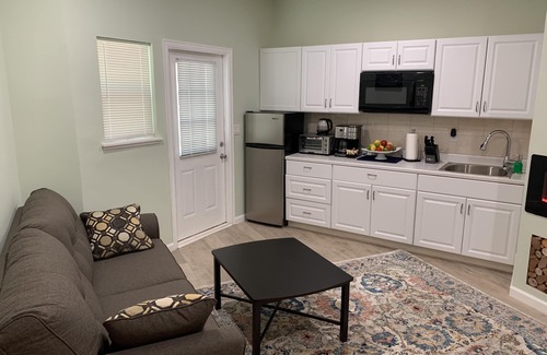 Los Gatos Apartment | Private One Bedroom apartment with Access to Spa Area with a View