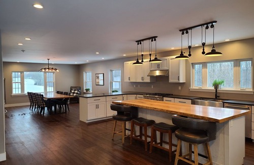 Hillsgrove Cabin | Private Outdoor Escape on Bear Mountain