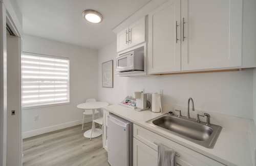Soap Lake Apartment | Private Patio, Steps to Lake: Soap Lake Studio!