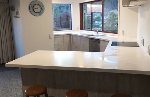 Queenstown City Centre Apartment | Private & Peaceful in Central Queenstown with secure off-street parking.