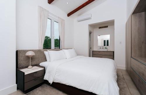 Las Escobas del Venado Apartment | Private PentHouse H Sea Views Style & Serenity in Blue Venao