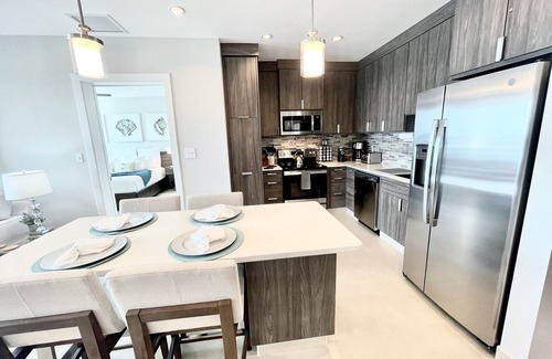 San Pedro Condo | PRIVATE PENTHOUSE VIEWS on the TOP/5th FLOOR! 2 Bedroom Condo at SUNSET CARIBE!