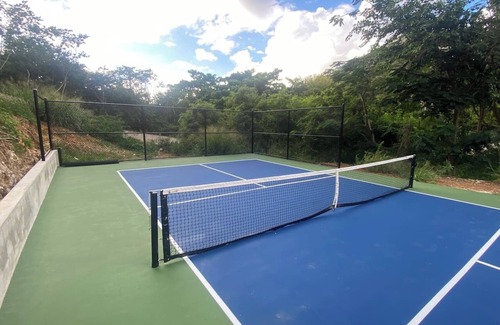 Estate Frenchman Bay Villa | Private Pickleball Court - 5 min walk to Beach