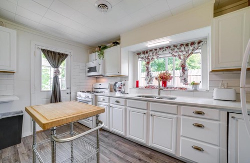 Plainfield House | Private Plainfield Retreat with Gas Grill and Patio