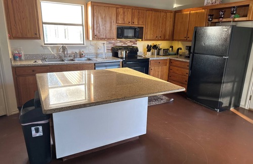 Weston Other | Private Pond Front True Ranch - Vacation Home in 10 acres- Plenty of parking