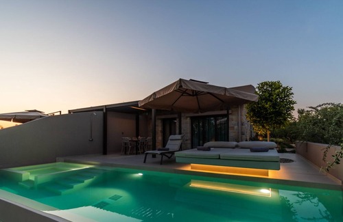 Pylos-Nestoras Villa | Private Pool 1- Bedroom Villa - Nestor Luxury Villas