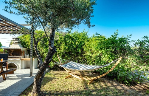 Darmarochori Villa | Private pool ★ BBQ area ★ Sea View ★ 5 Bedrooms ★ 1km to the beach