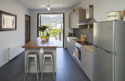 Soller House | Private pool, centre of Soller, breathtaking views, with private parking!