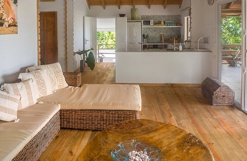 Praslin Island House | Private Pool + Free Wifi + Outdoor showernLa Pointe Beach Huts