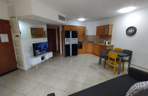 Eilat Apartment | Private Pool & Garden Apartment by Simha Eilat