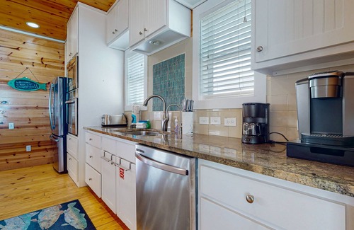 Safe Harbor House | Private Pool, Golf Cart Included, Gulf Views