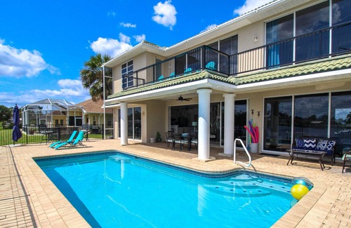 Port Charlotte House | Private Pool, Lake front, Port Charlotte, Lake View Retreat