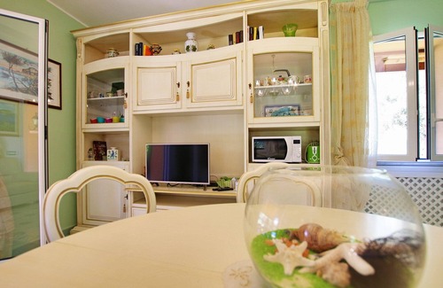 Capo Villa | Private pool, large Garden, Terrace, Air conditioning, Wi-Fi, near the Sea.
