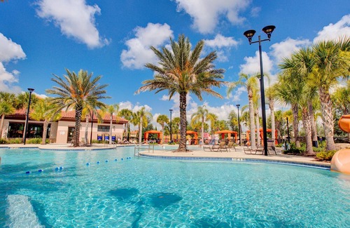 Loughman House | Private Pool*LAZY RIVER*Themed Rooms*11mi to WDW!