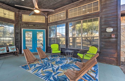 Argyle Villa | Private Pool: Spacious & Vibrant Argyle Villa!