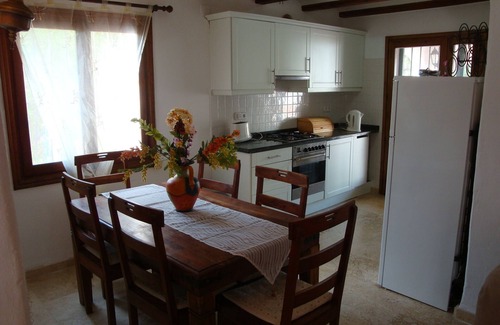L'Alcassar Villa | Private Pool, terrace vineyard views, BBQ, Table Tennis, 5 min car Beach/Town