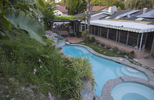 Fullerton House | Private & Relaxing Resort Like Home with Pool, 4 Bedrooms, Close To nAttractions