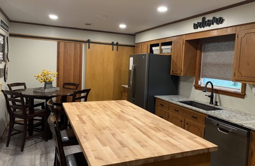 Chatham House | Private, Relaxing Waterfront Getaway! 3BR/2BA House! Modern Amenities!