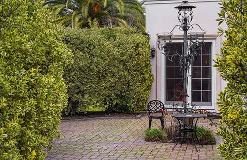 West Atherton House | Private RESORT in the Most Expensive City in US