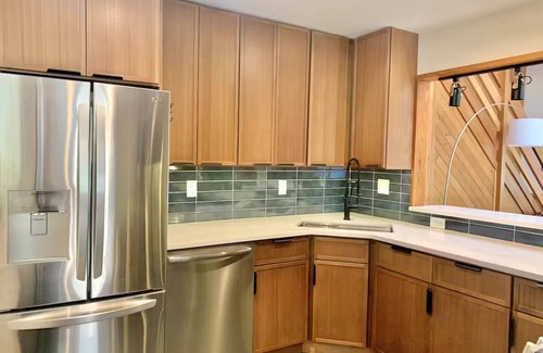 Wardensville Cabin | Private Retreat for 13 - Hot Tub, Fire Pit & More
